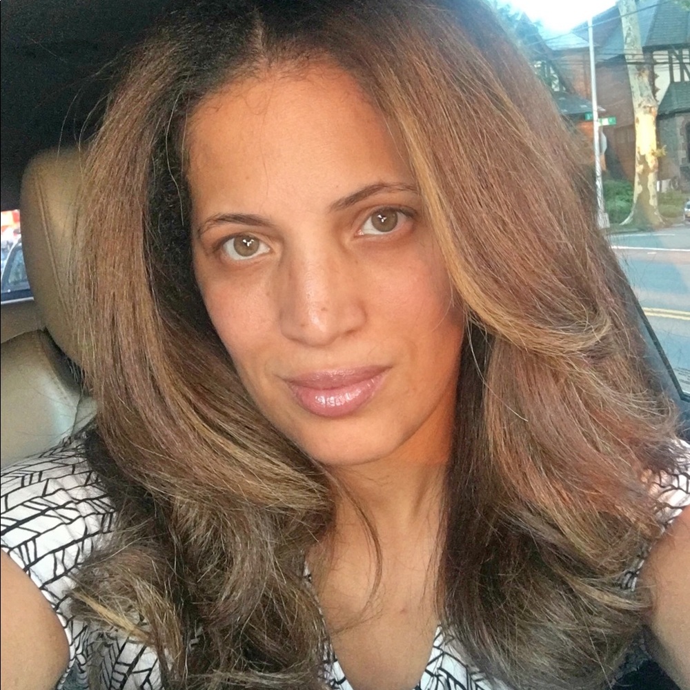 Meet your Posher, Yessenia